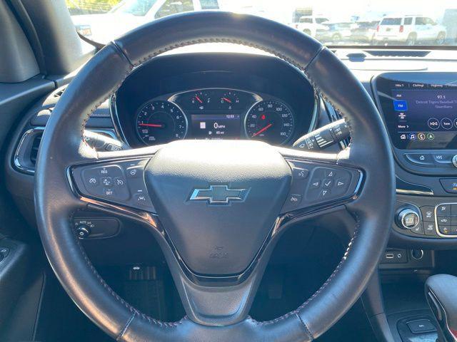 used 2022 Chevrolet Equinox car, priced at $23,855