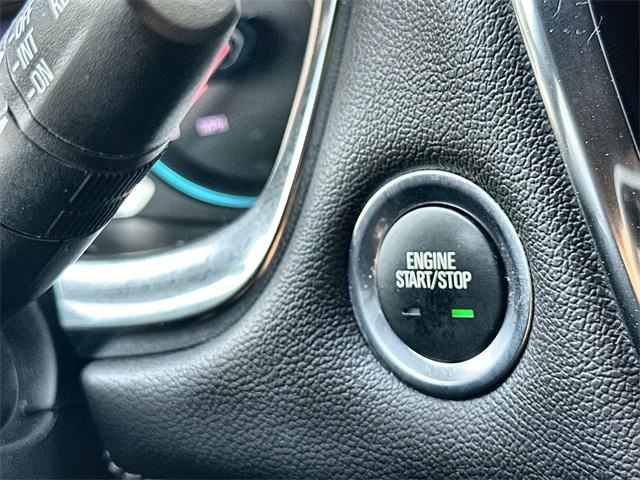 used 2023 Chevrolet Traverse car, priced at $31,547