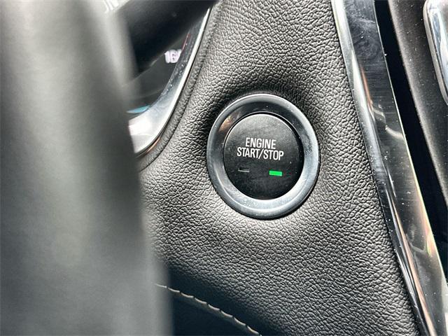 used 2023 Chevrolet Traverse car, priced at $32,451
