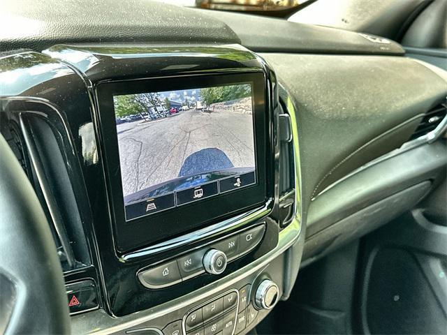 used 2023 Chevrolet Traverse car, priced at $27,997