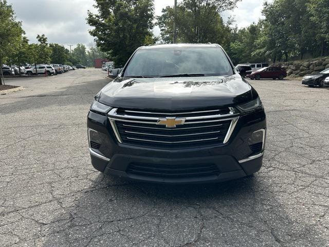 used 2023 Chevrolet Traverse car, priced at $28,806