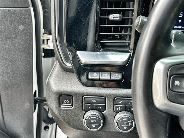 used 2022 Chevrolet Silverado 1500 car, priced at $43,999