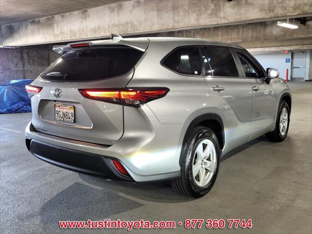 used 2023 Toyota Highlander car, priced at $38,998