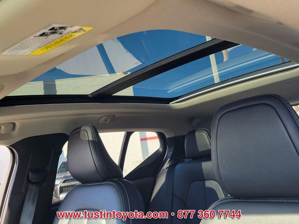 used 2021 Volvo XC40 car, priced at $16,998