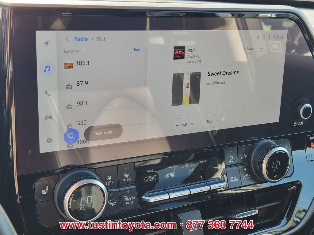 used 2024 Toyota Highlander car, priced at $41,888