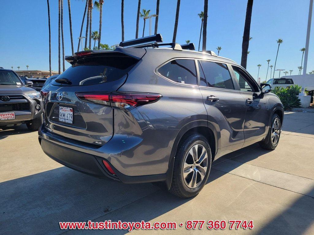 used 2024 Toyota Highlander car, priced at $41,888