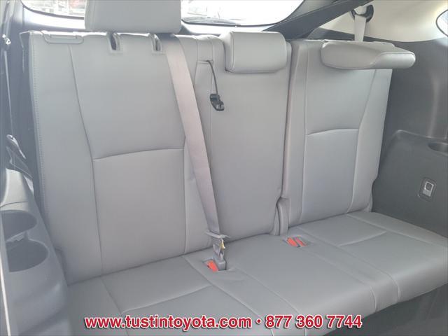 used 2022 Toyota Highlander car, priced at $38,288
