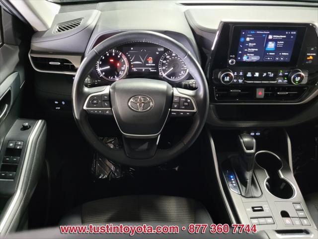 used 2023 Toyota Highlander car, priced at $37,588