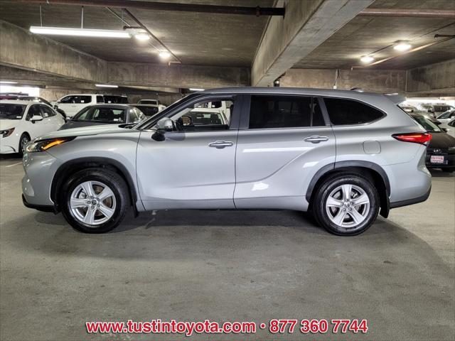 used 2023 Toyota Highlander car, priced at $37,588