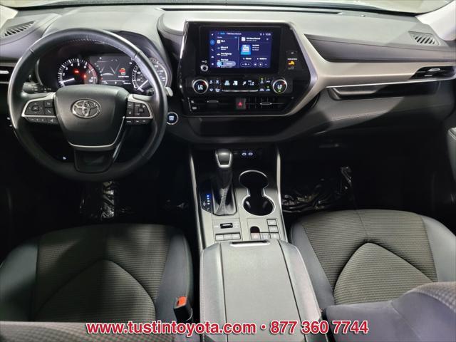 used 2023 Toyota Highlander car, priced at $37,588