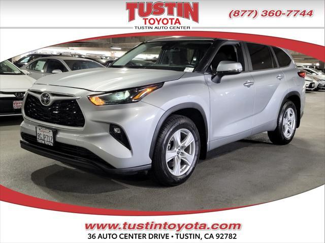 used 2023 Toyota Highlander car, priced at $37,588