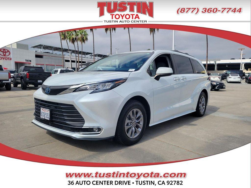 used 2022 Toyota Sienna car, priced at $42,887