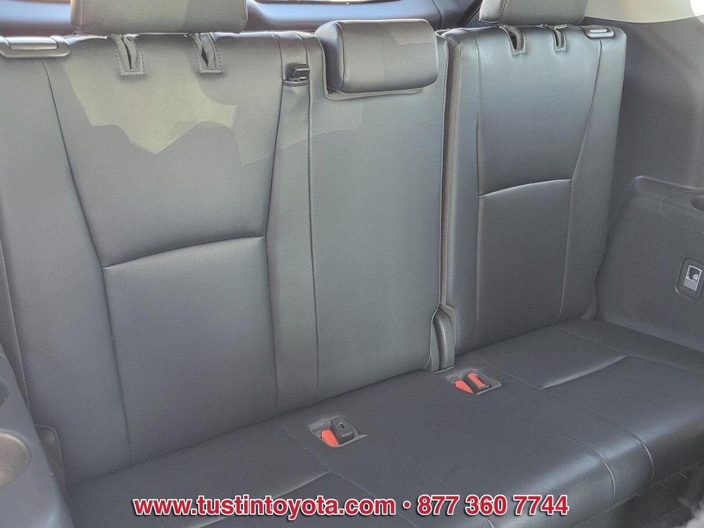 used 2022 Toyota Highlander car, priced at $33,995