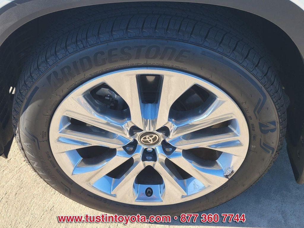 used 2023 Toyota Highlander car, priced at $44,887
