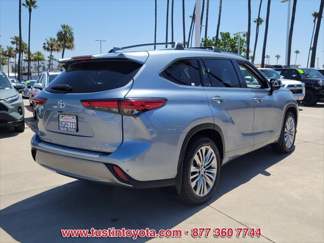 used 2023 Toyota Highlander car, priced at $48,998