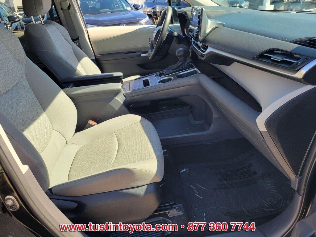 used 2023 Toyota Sienna car, priced at $39,999
