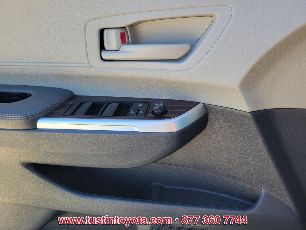 used 2023 Toyota Sienna car, priced at $39,999