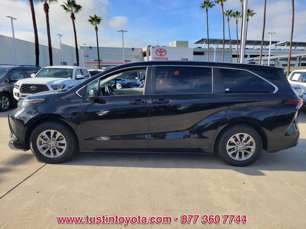 used 2023 Toyota Sienna car, priced at $40,888