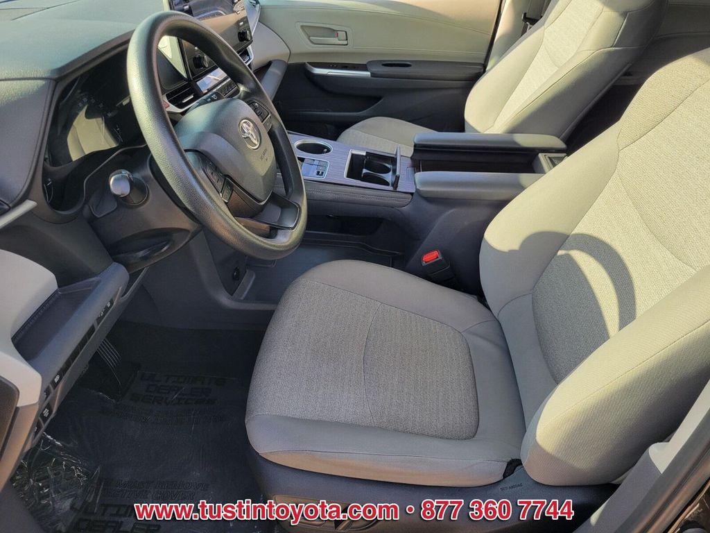 used 2023 Toyota Sienna car, priced at $40,888