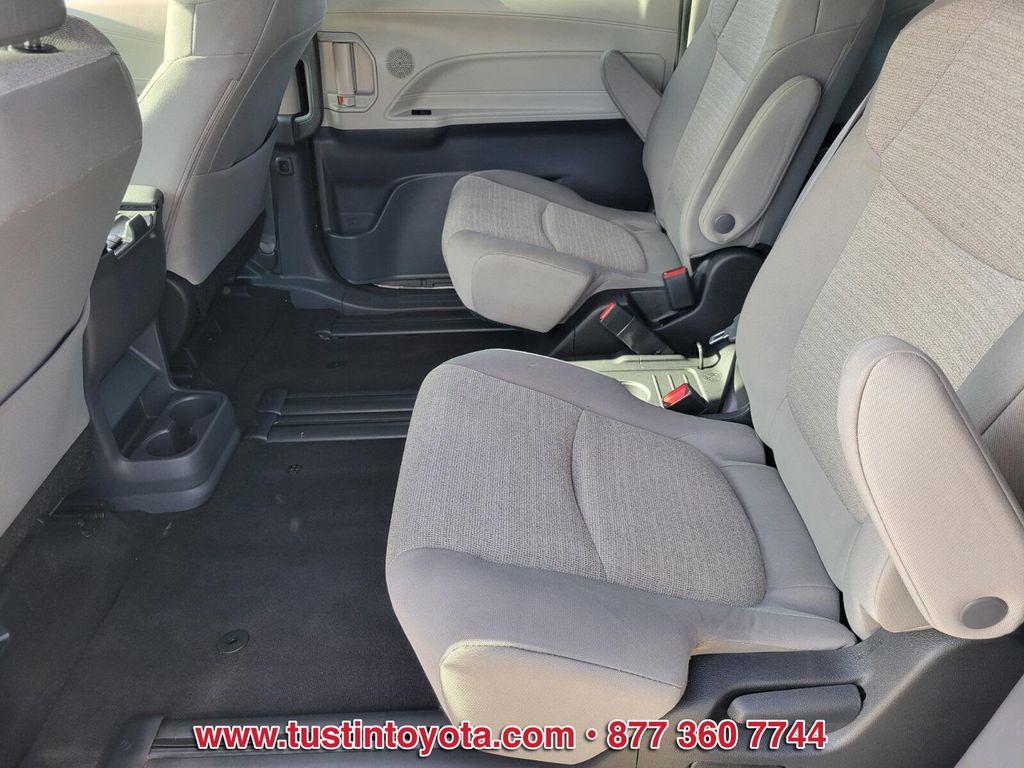 used 2023 Toyota Sienna car, priced at $40,888
