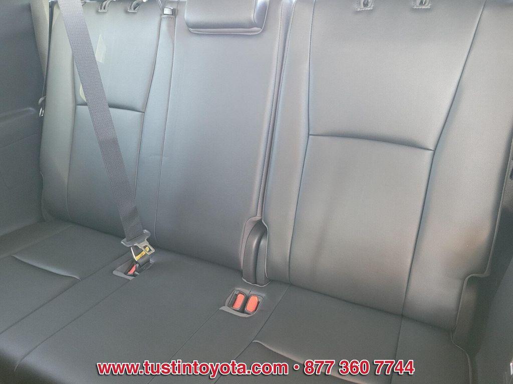 used 2020 Toyota Highlander car, priced at $26,777