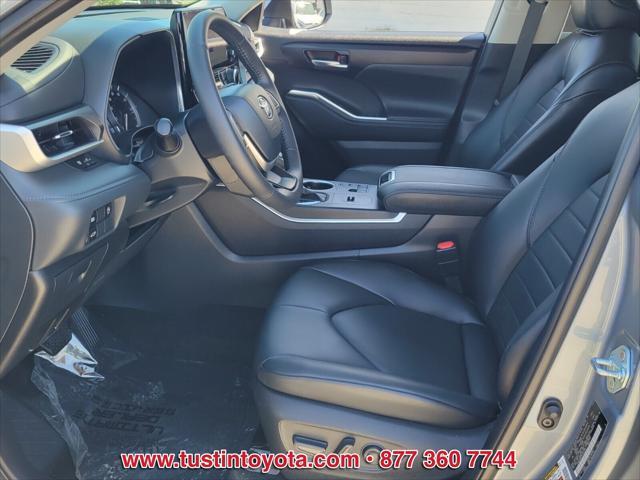 used 2024 Toyota Highlander car, priced at $46,888