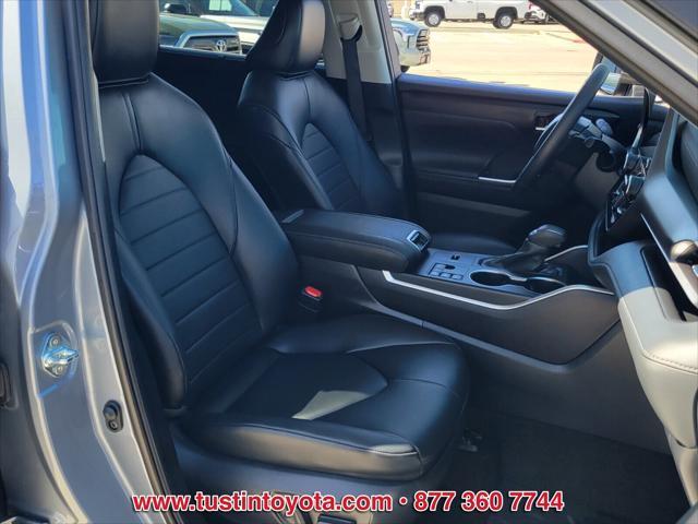 used 2024 Toyota Highlander car, priced at $46,888