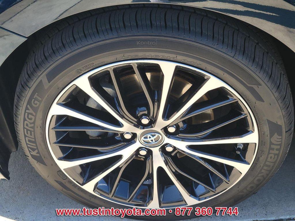 used 2018 Toyota Camry Hybrid car, priced at $21,588