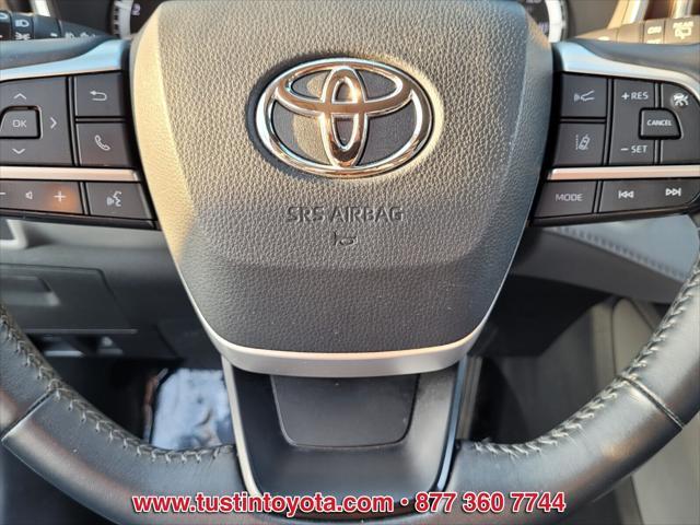 used 2022 Toyota Highlander car, priced at $37,500