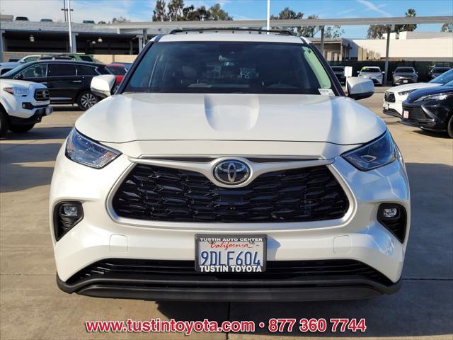 used 2022 Toyota Highlander car, priced at $33,998