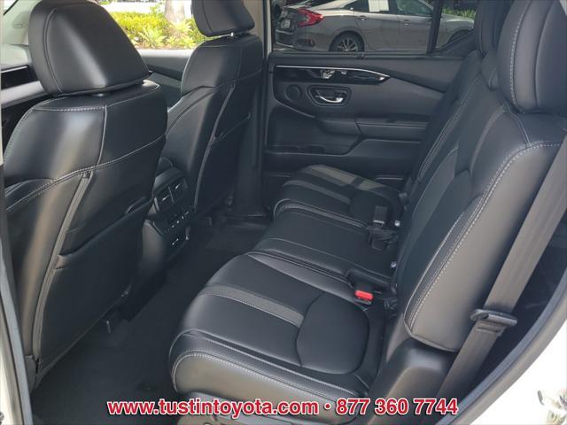 used 2025 Honda Pilot car, priced at $45,800