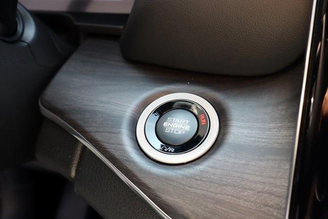 new 2025 Jeep Grand Cherokee car, priced at $57,786