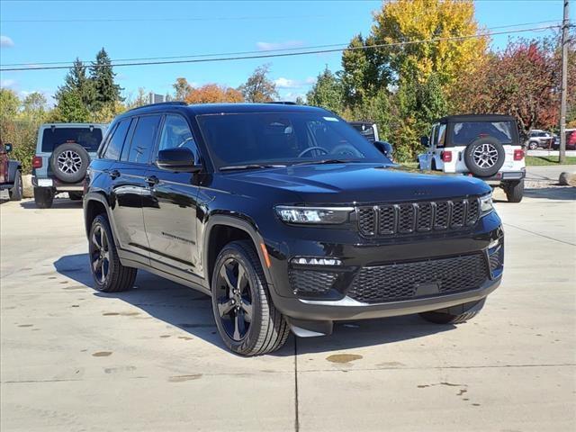 new 2024 Jeep Grand Cherokee car, priced at $48,010