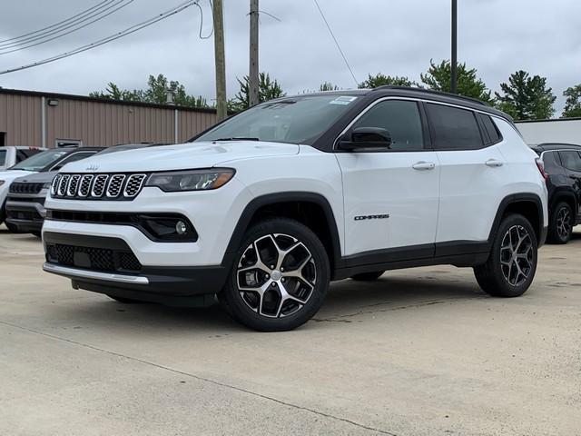 new 2024 Jeep Compass car, priced at $28,031