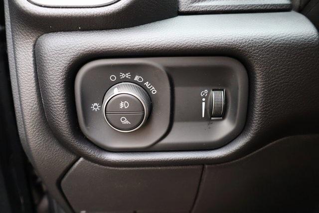 new 2025 Ram 3500 car, priced at $75,280