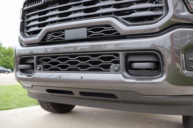 new 2025 Ram 3500 car, priced at $75,280