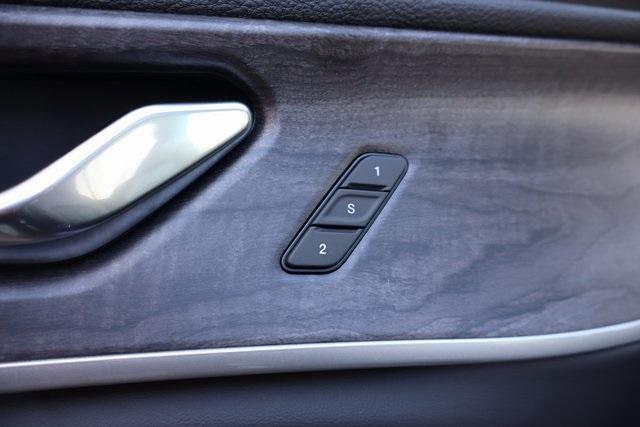 new 2025 Jeep Grand Cherokee car, priced at $52,176