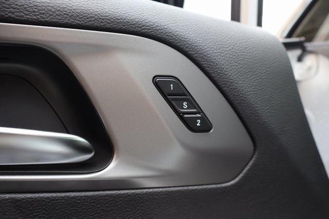 new 2025 Chrysler Pacifica car, priced at $47,748