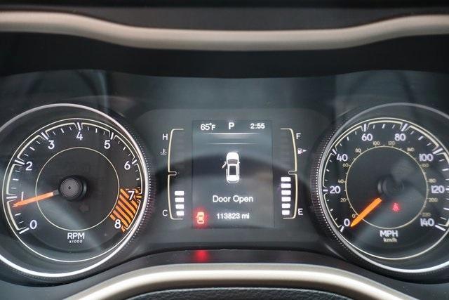 used 2015 Jeep Cherokee car, priced at $8,900