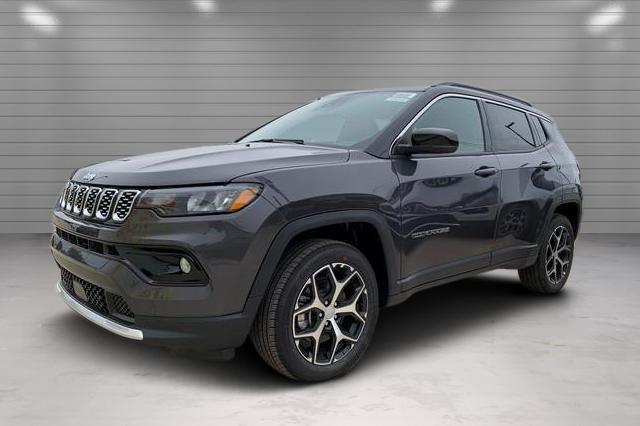 new 2024 Jeep Compass car, priced at $28,561