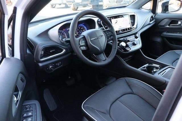 new 2026 Chrysler Pacifica car, priced at $55,487