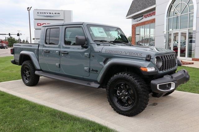 new 2025 Jeep Gladiator car, priced at $45,427