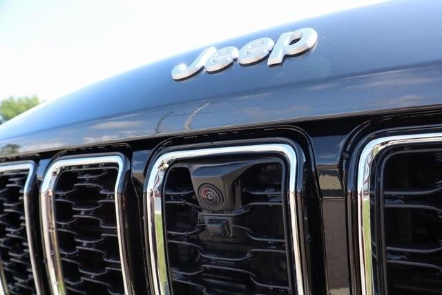 new 2025 Jeep Grand Cherokee car, priced at $51,586