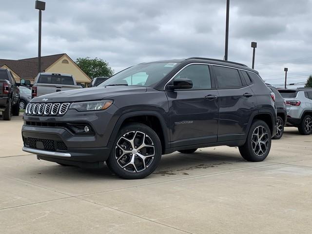 new 2024 Jeep Compass car, priced at $28,561