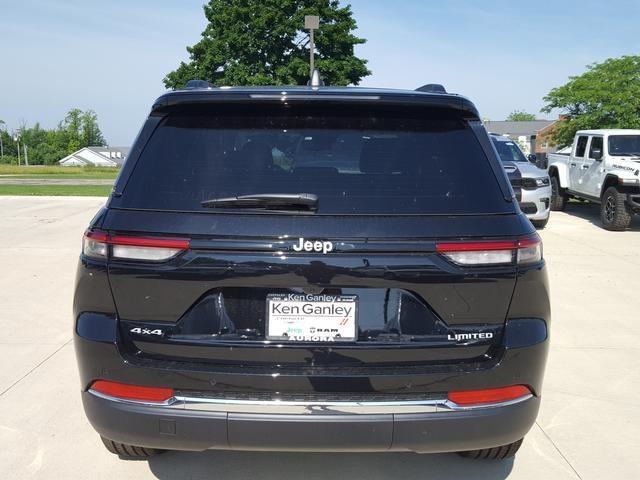 new 2024 Jeep Grand Cherokee car, priced at $47,062