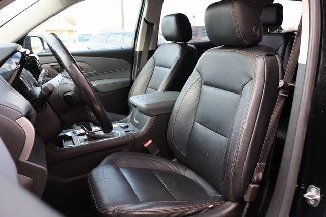 used 2018 Chevrolet Traverse car, priced at $17,900