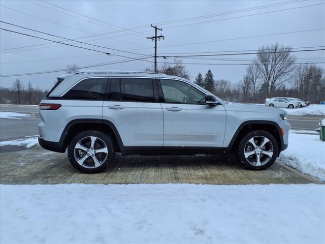 new 2024 Jeep Grand Cherokee 4xe car, priced at $48,897