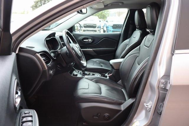 used 2020 Jeep Cherokee car, priced at $18,900