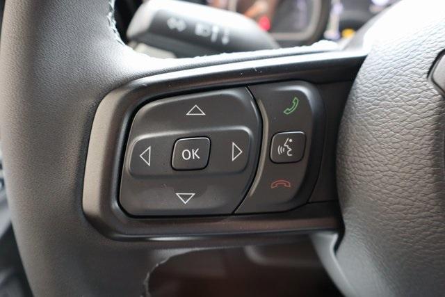 new 2025 Jeep Wrangler car, priced at $51,903