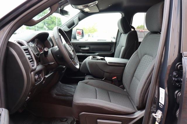 new 2025 Ram 1500 car, priced at $48,592
